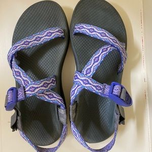 Chacos size 8